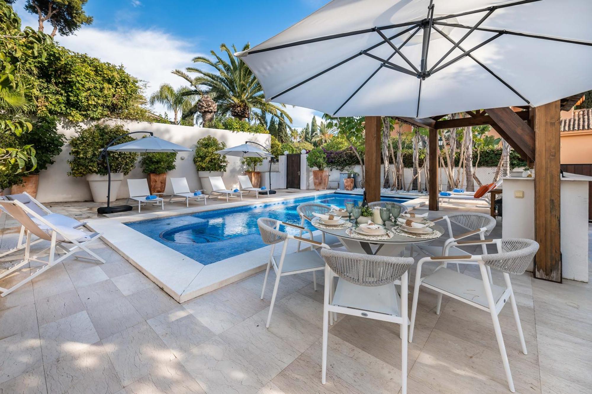 Vacation Marbella I Villa La Cabane, Prestige, Heated Pool, 300M To The Beach Экстерьер фото